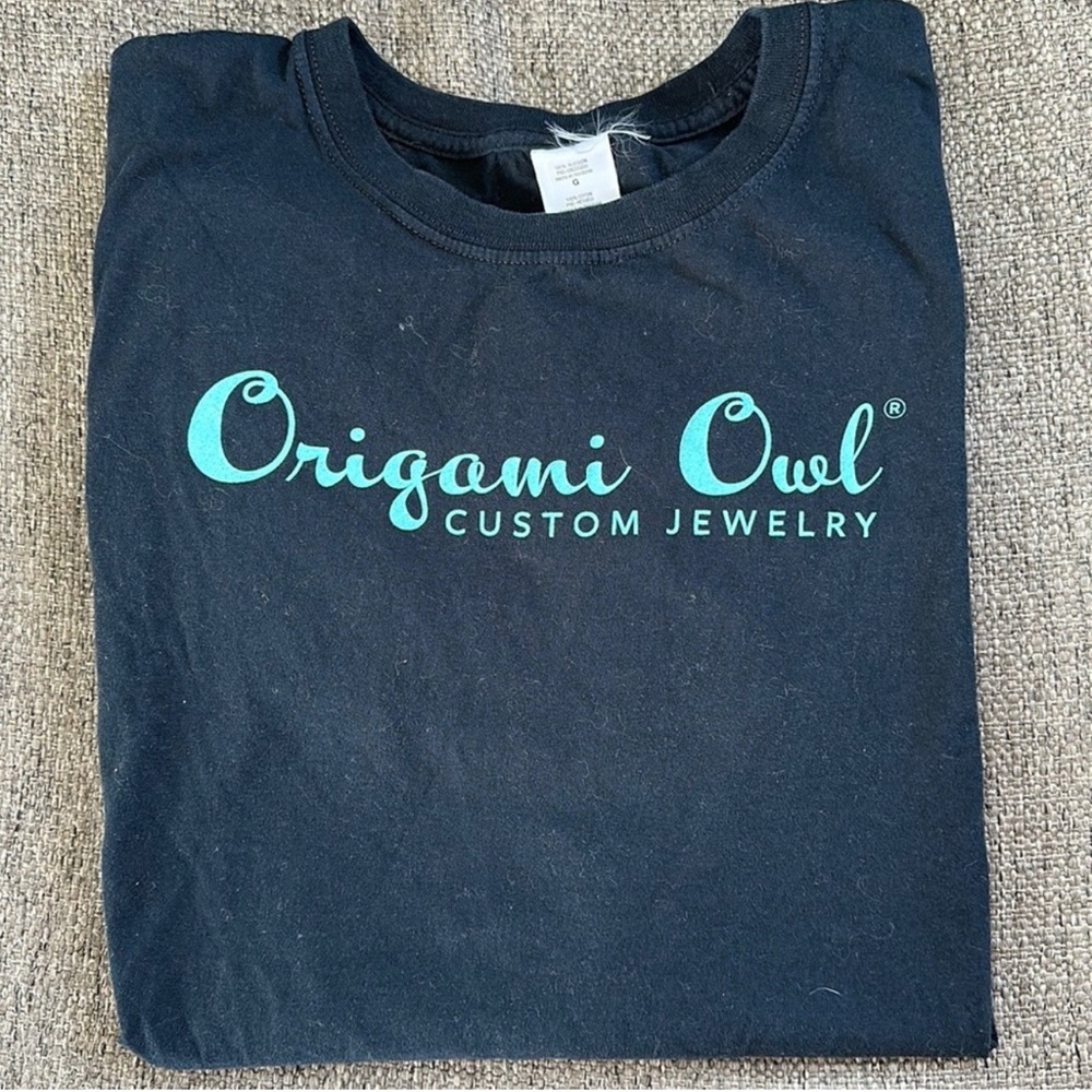 Origami Owl Black Tee with Teal Logo Large